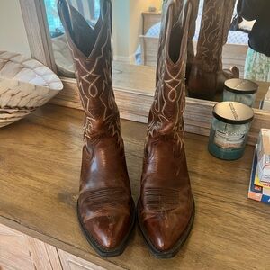 Ariat Brown Western Cowboy Boots
